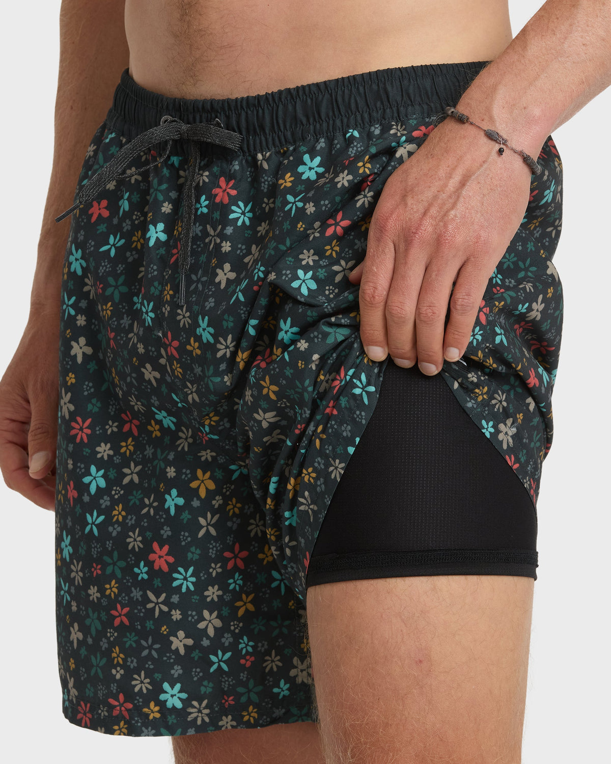 Everyday Ditsy Floral Swim Trunks - Black | Quick Silver