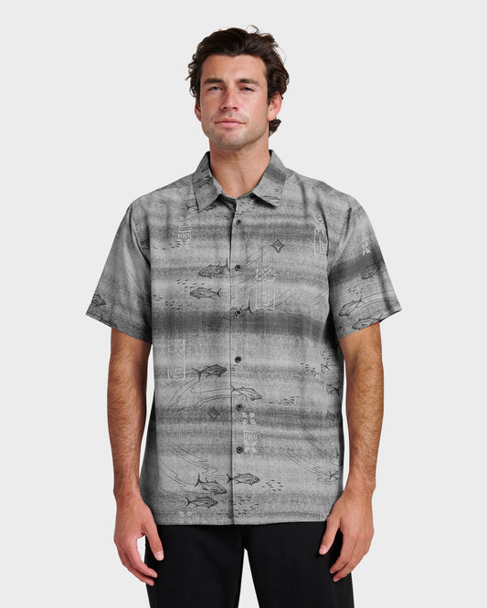 Waterman Go Fish Shirt - Phantom | Quick Silver