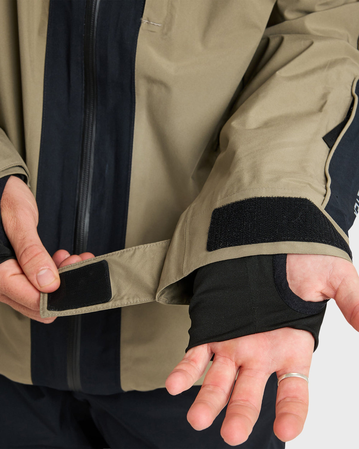 High Altitude GORE-TEX Snow Jacket - Fallen Rock | Quick Silver