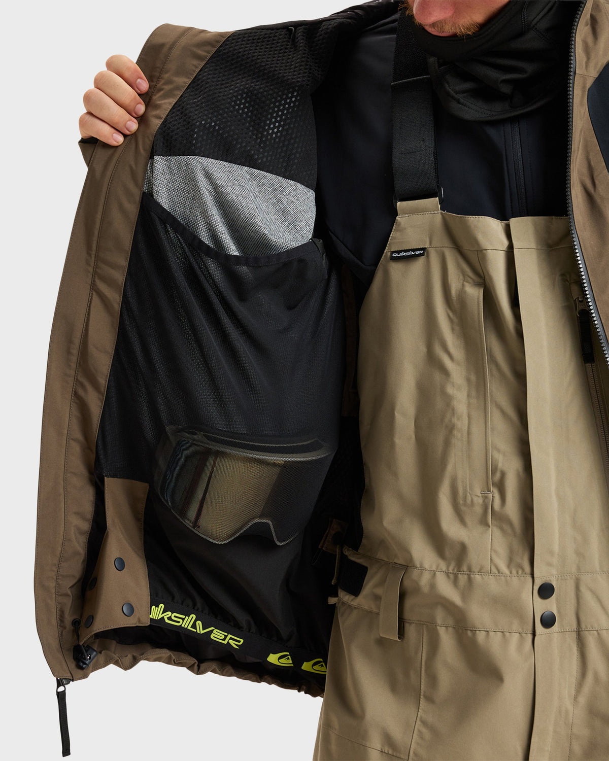 Forever Stretch GORE-TEX Jacket - Canteen | Quick Silver