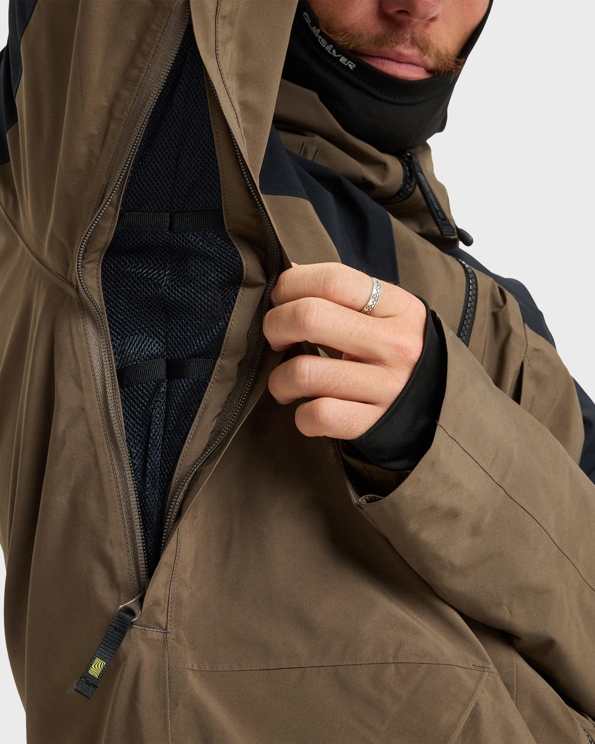 Forever Stretch GORE-TEX Jacket - Canteen | Quick Silver