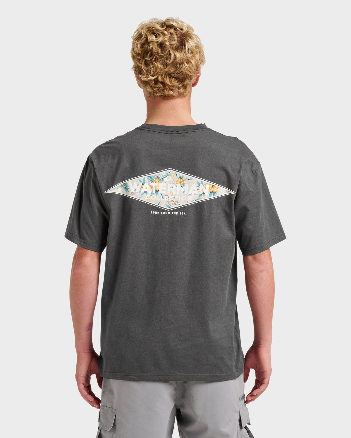 Waterman Diamond Classic T-shirt - Phantom | Quick Silver