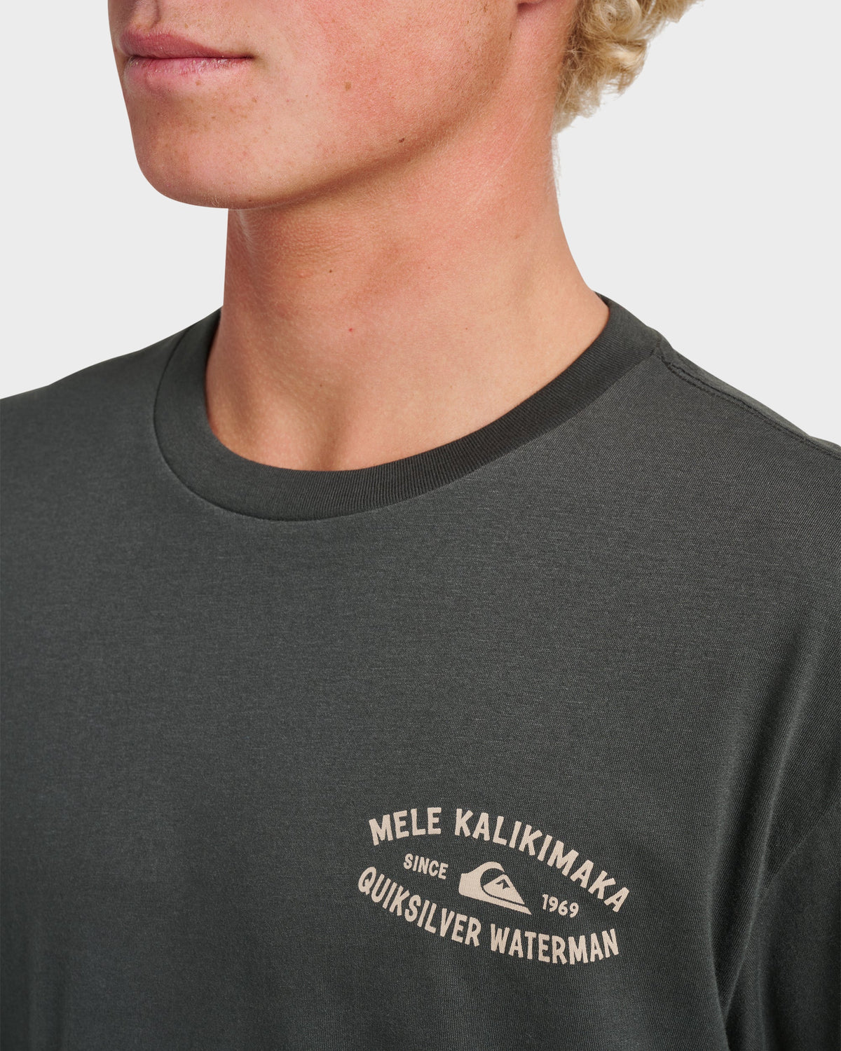 Waterman Tiki Holiday Classic T-shirt - Phantom | Quick Silver
