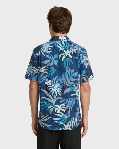 Blueweed Classic Short Sleeve Shirt - Navy | Quick Silver