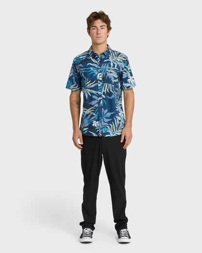 Blueweed Classic Short Sleeve Shirt - Navy | Quick Silver