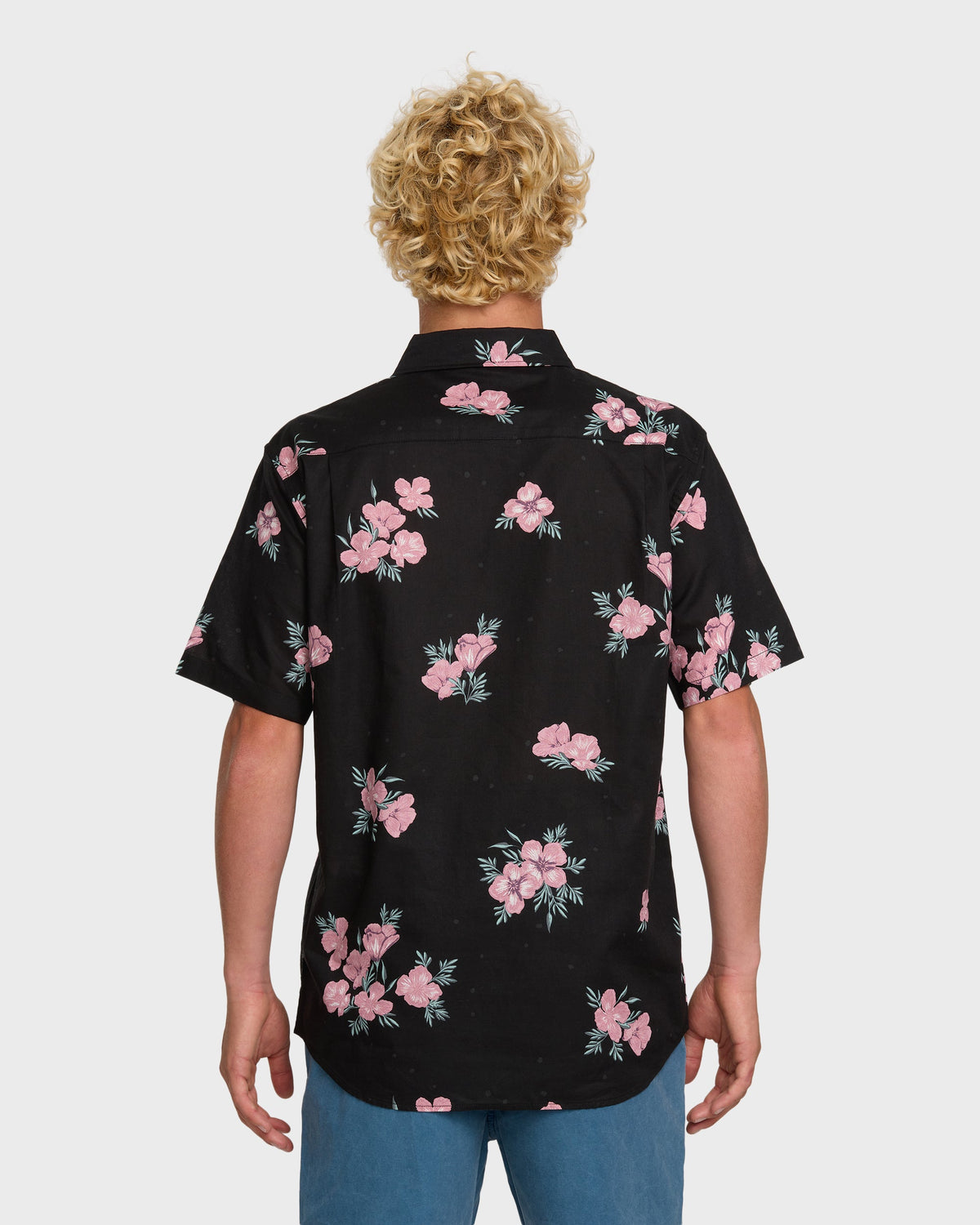 Habitats Classic Short Sleeve Shirt - Black | Quick Silver