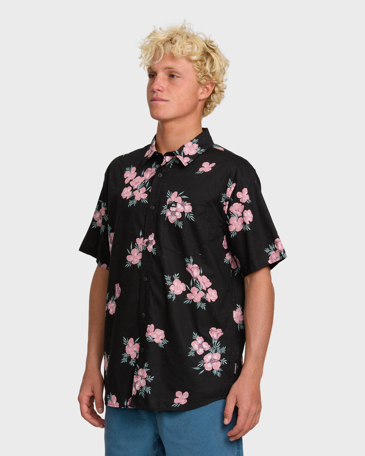 Habitats Classic Short Sleeve Shirt - Black | Quick Silver