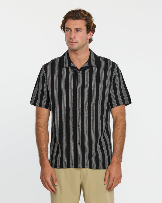 Nightfall Island Short Sleeve Shirt - Black | Quick Silver