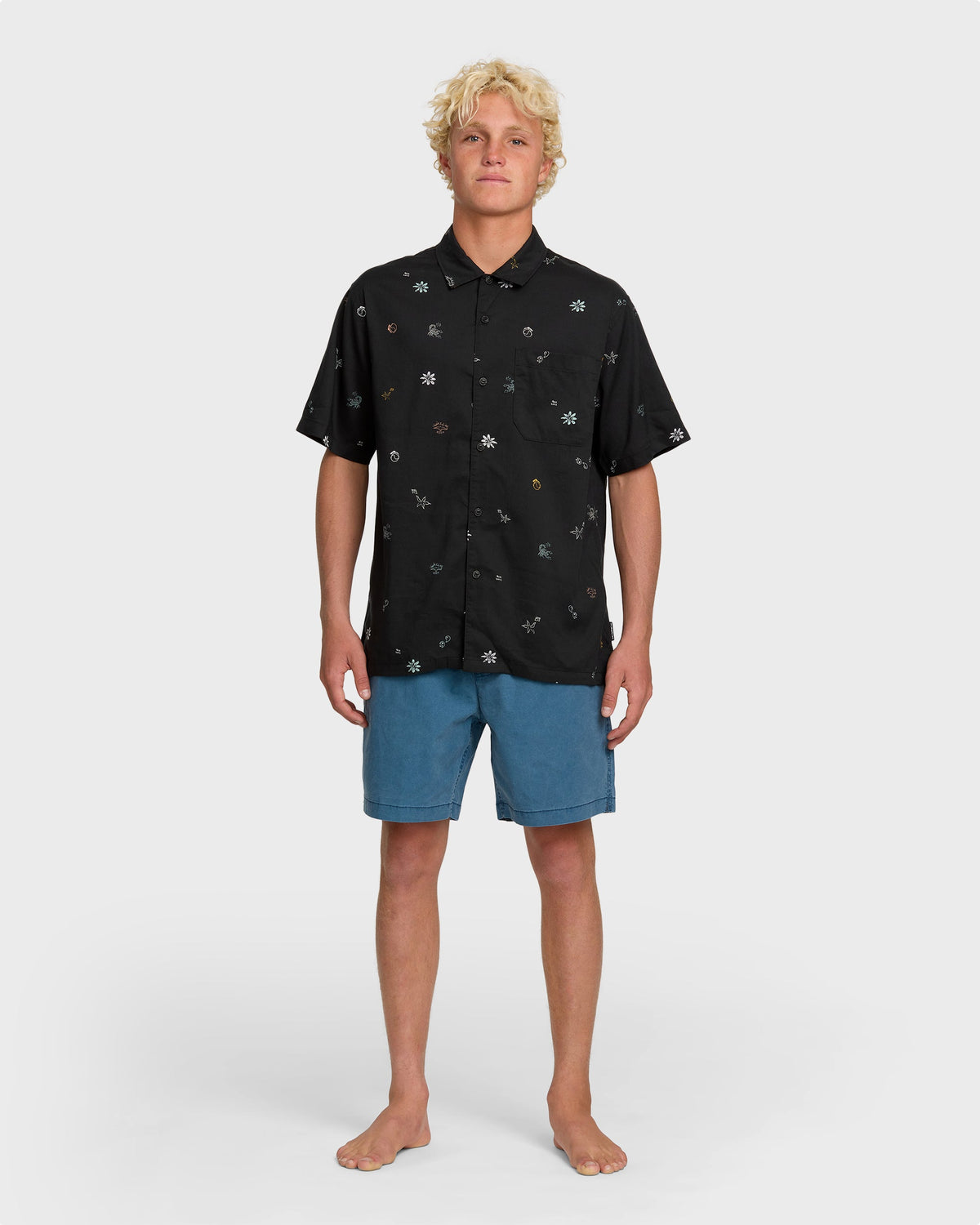 Beach Club Classic Short Sleeve Shirt - Black | Quick Silver