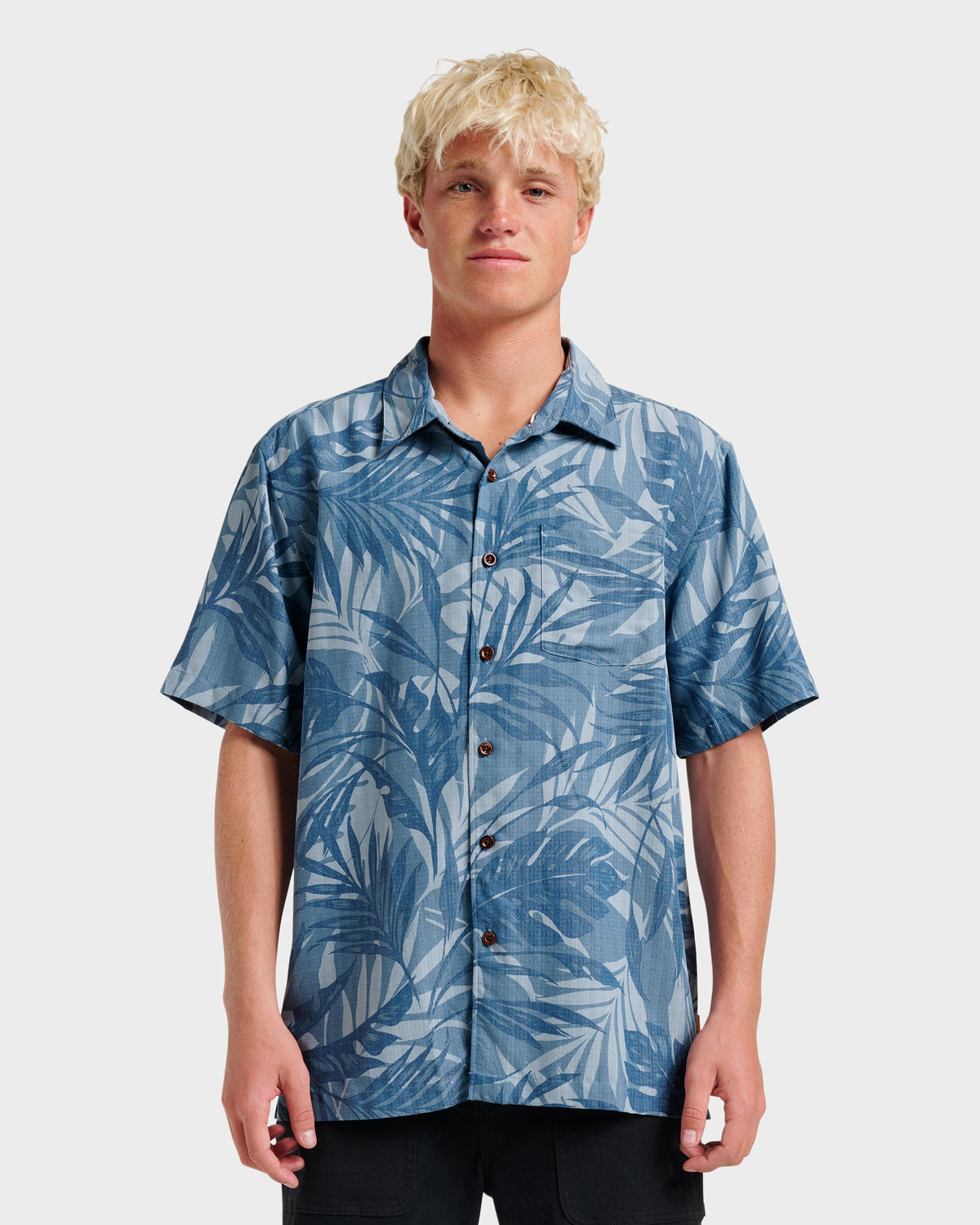 Waterman Botanical Short Sleeve Shirt - Midnight Navy | Quick Silver