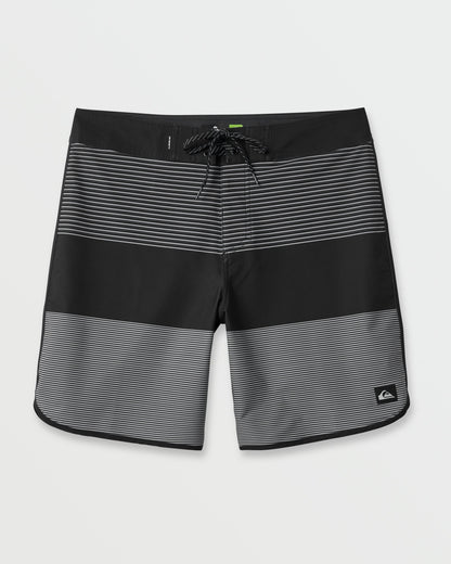 Surfsilk Tijuana 19" Boardshorts - Black | Quick Silver