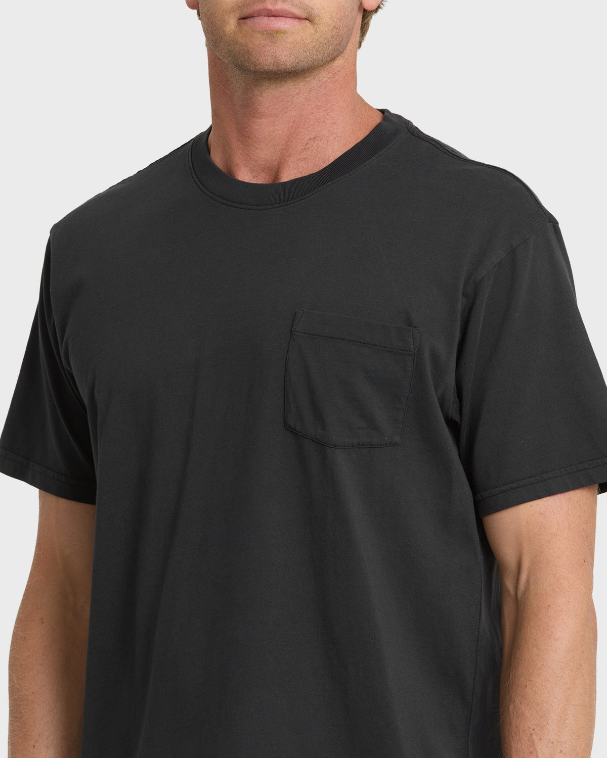 Saltwater Pocket Tee - Black | Quick Silver